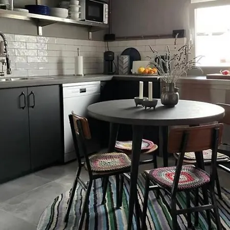 Sol Radiante Attic Studio, Designer-style Studio With Top-tier Amenities Torremolinos