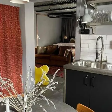 Apartment Sol Radiante Attic Studio, Designer-style Studio With Top-tier Amenities Torremolinos