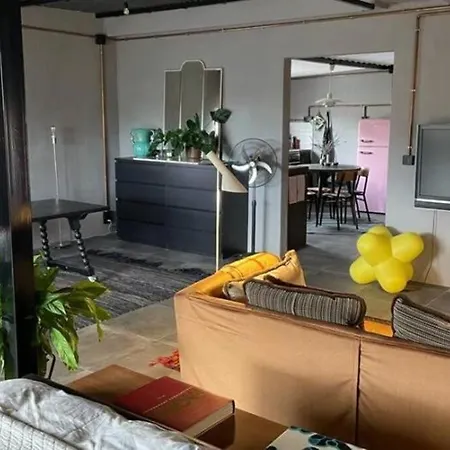 Apartment Sol Radiante Attic Studio, Designer-style Studio With Top-tier Amenities Torremolinos