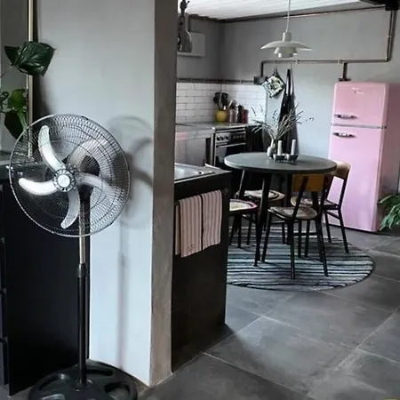Sol Radiante Attic Studio, Designer-style Studio With Top-tier Amenities * Torremolinos