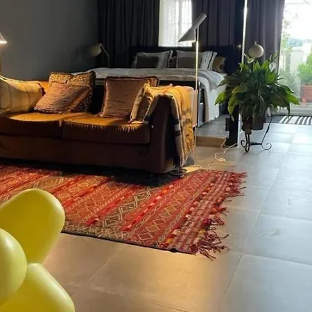 Sol Radiante Attic Studio, Designer-style Studio With Top-tier Amenities Apartment Torremolinos