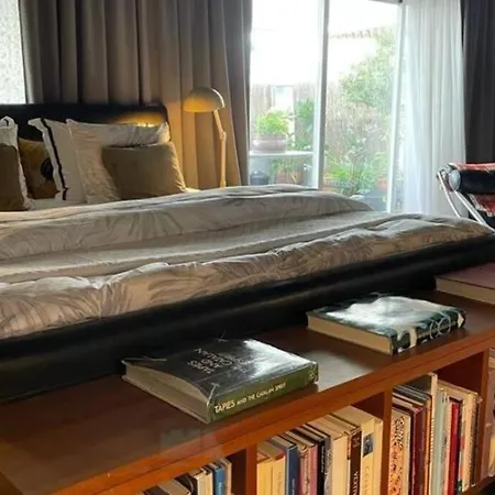 Apartment Sol Radiante Attic Studio, Designer-style Studio With Top-tier Amenities *